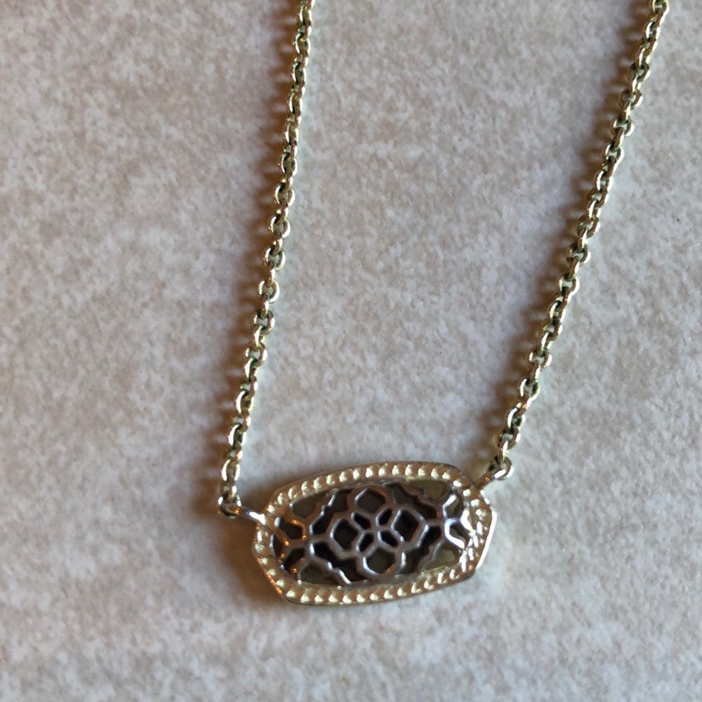Kendra Scott two tone filigree necklace